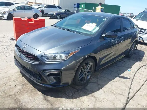 3KPF34AD2ME341973 2021 KIA FORTE - Image 2