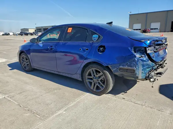 3KPF34AD2ME359504 2021 KIA FORTE - Image 2