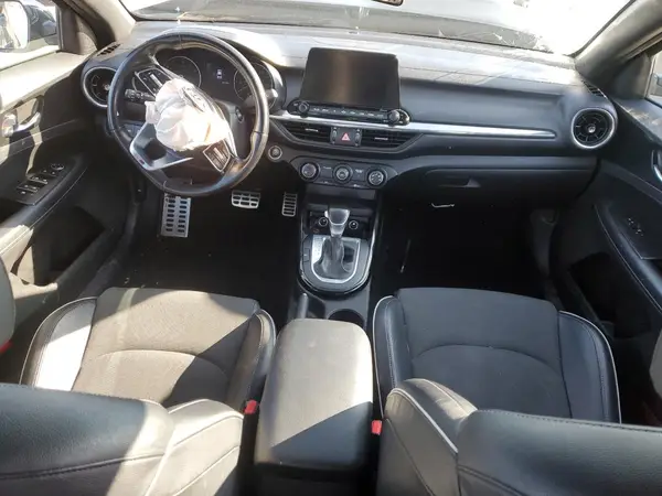 3KPF34AD2ME369076 2021 KIA FORTE - Image 8