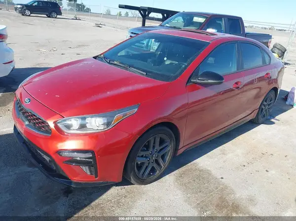 3KPF34AD2ME385990 2021 KIA FORTE - Image 2