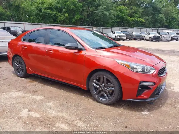 3KPF34AD2ME386105 2021 KIA FORTE - Image 1
