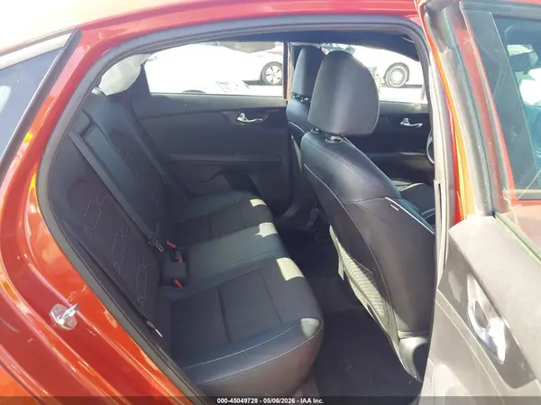 3KPF34AD2ME388792 2021 KIA FORTE - Image 8