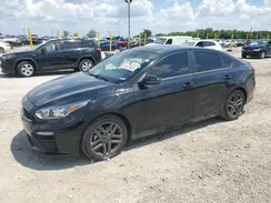 3KPF34AD2ME389246 2021 KIA FORTE
