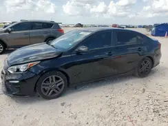 3KPF34AD2ME402805 2021 KIA FORTE
