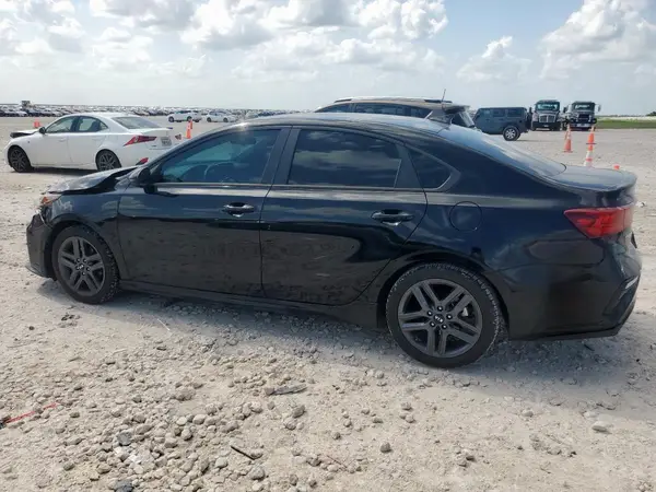 3KPF34AD2ME402805 2021 KIA FORTE - Image 2