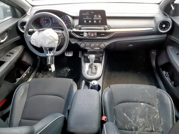 3KPF34AD2ME402805 2021 KIA FORTE - Image 8
