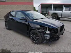 3KPF34AD2ME405946 2021 KIA FORTE