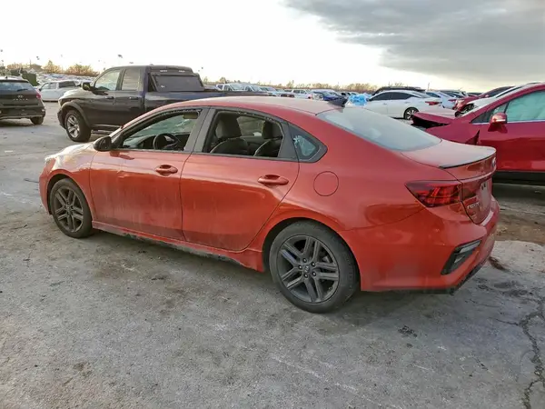 3KPF34AD2ME406174 2021 KIA FORTE - Image 2