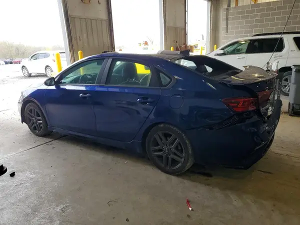 3KPF34AD2ME408393 2021 KIA FORTE - Image 2