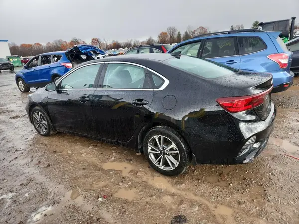 3KPF34AD2NE436809 2022 KIA FORTE - Image 2