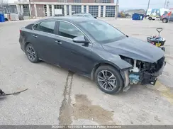 3KPF34AD2NE533928 2022 KIA FORTE