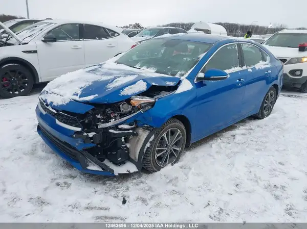 3KPF34AD2NE536201 2022 KIA FORTE - Image 2
