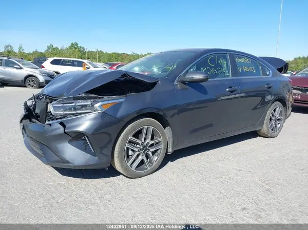 3KPF34AD2PE576023 2023 KIA FORTE - Image 2