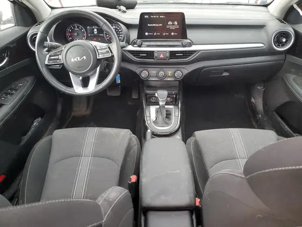 3KPF34AD2PE636964 2023 KIA FORTE - Image 8