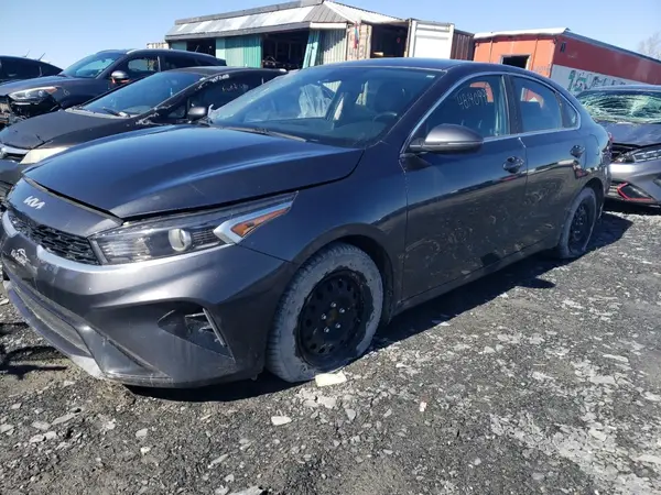 3KPF34AD2PE696923 2023 KIA FORTE - Image 1