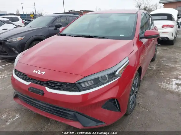 3KPF34AD2RE804606 2024 KIA FORTE - Image 2