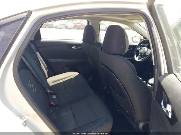 3KPF34AD3KE012180 2019 KIA FORTE - Image 8