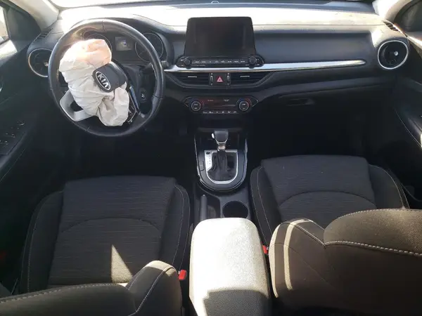 3KPF34AD3KE012857 2019 KIA FORTE - Image 8