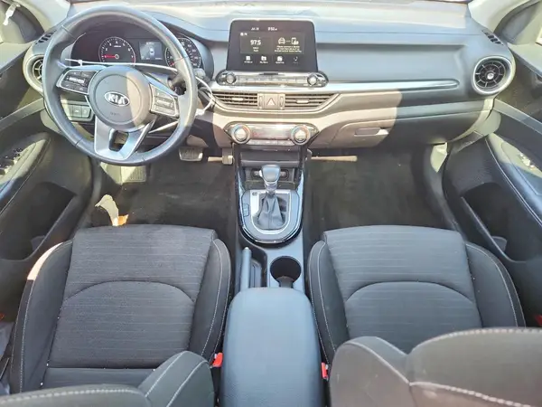 3KPF34AD3KE013846 2019 KIA FORTE - Image 8