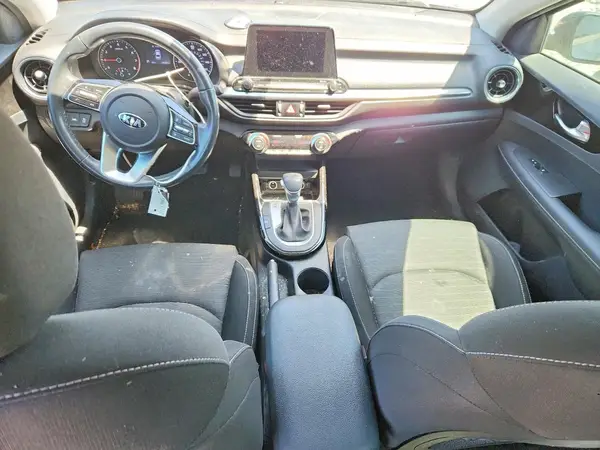 3KPF34AD3KE017086 2019 KIA FORTE - Image 8
