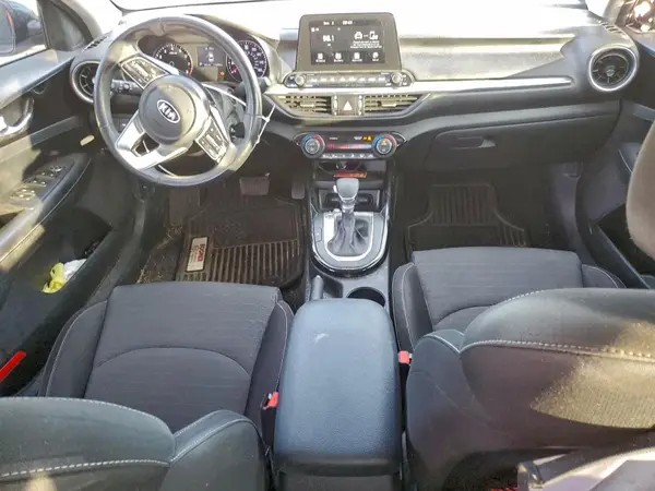 3KPF34AD3KE017959 2019 KIA FORTE - Image 8