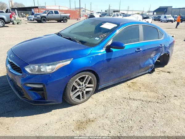 3KPF34AD3KE021865 2019 KIA FORTE - Image 2
