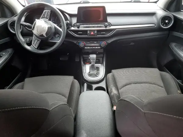 3KPF34AD3KE022501 2019 KIA FORTE - Image 8