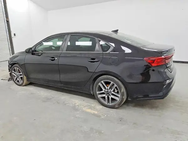 3KPF34AD3KE022725 2019 KIA FORTE - Image 2