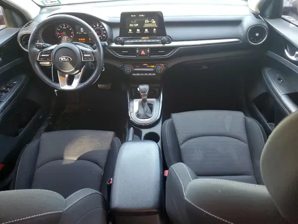 3KPF34AD3KE029092 2019 KIA FORTE - Image 8