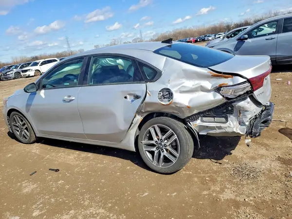 3KPF34AD3KE032624 2019 KIA FORTE - Image 2