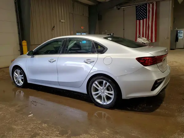 3KPF34AD3KE039668 2019 KIA FORTE - Image 2