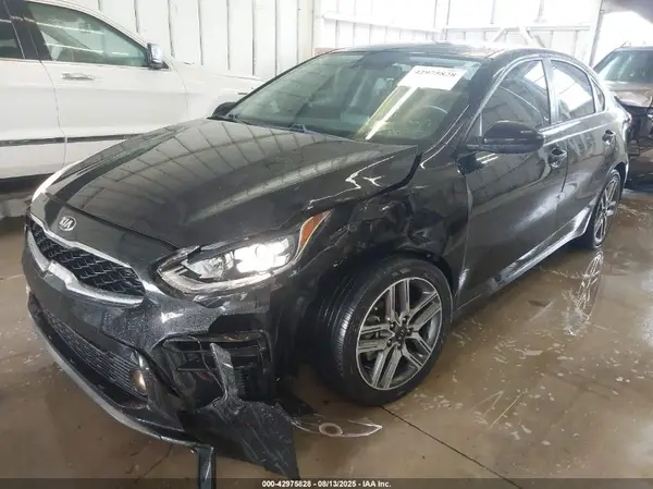 3KPF34AD3KE039864 2019 KIA FORTE - Image 2