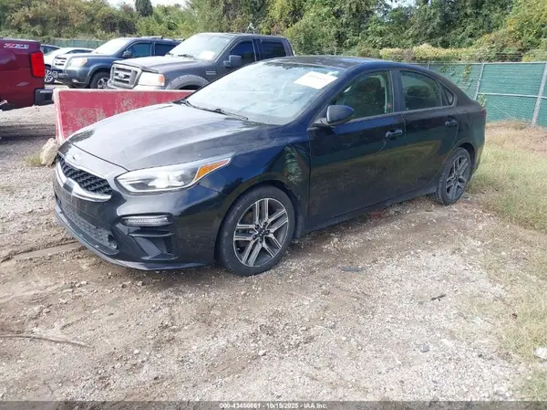 3KPF34AD3KE047348 2019 KIA FORTE - Image 2