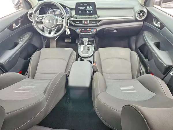 3KPF34AD3KE048628 2019 KIA FORTE - Image 8