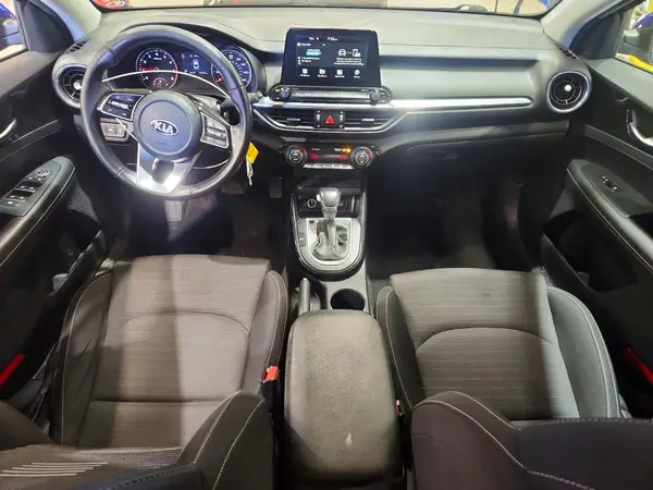3KPF34AD3KE063484 2019 KIA FORTE - Image 8