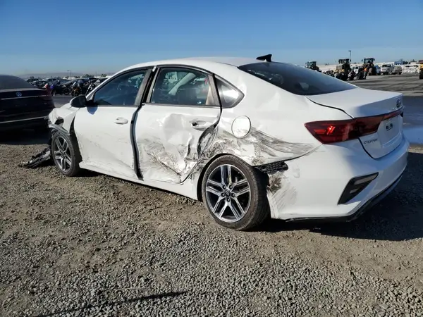 3KPF34AD3KE064540 2019 KIA FORTE - Image 2
