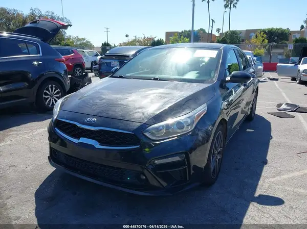 3KPF34AD3KE088370 2019 KIA FORTE - Image 2