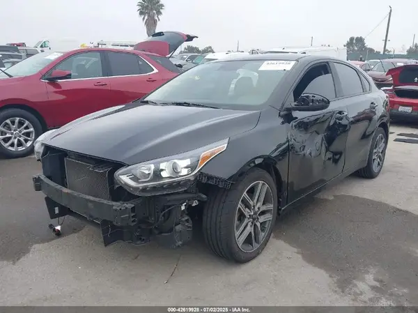 3KPF34AD3KE088501 2019 KIA FORTE - Image 2