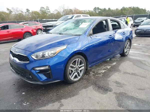 3KPF34AD3KE119939 2019 KIA FORTE - Image 2