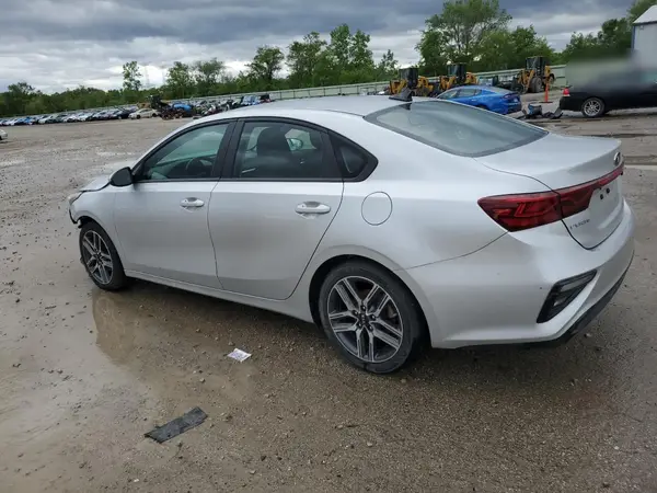 3KPF34AD3KE131976 2019 KIA FORTE - Image 2