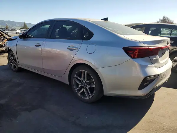 3KPF34AD3KE134621 2019 KIA FORTE - Image 2