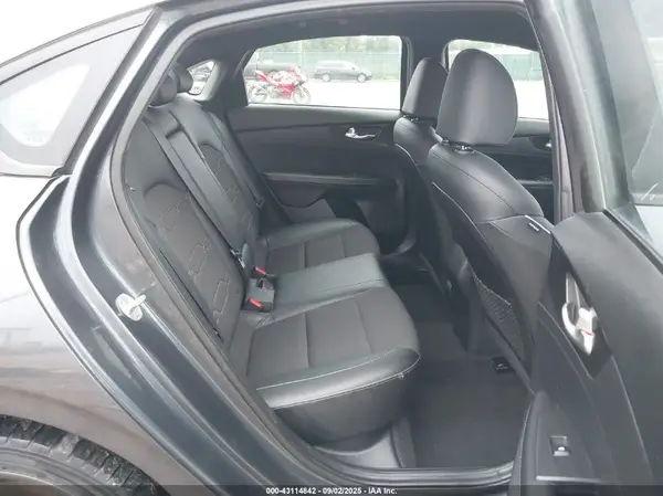 3KPF34AD3LE171623 2020 KIA FORTE - Image 8