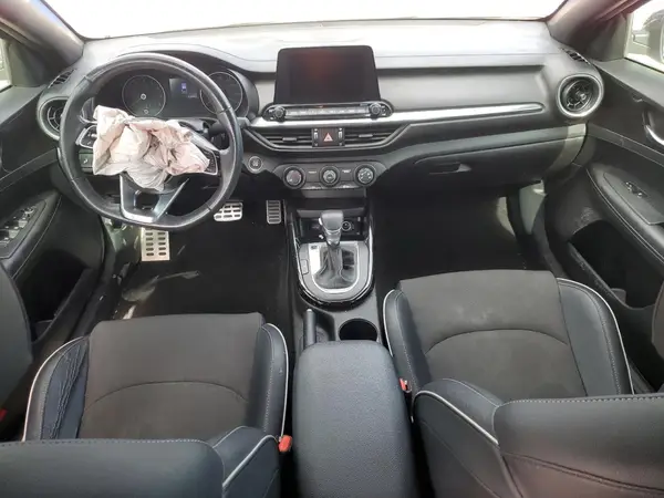 3KPF34AD3LE200201 2020 KIA FORTE - Image 8