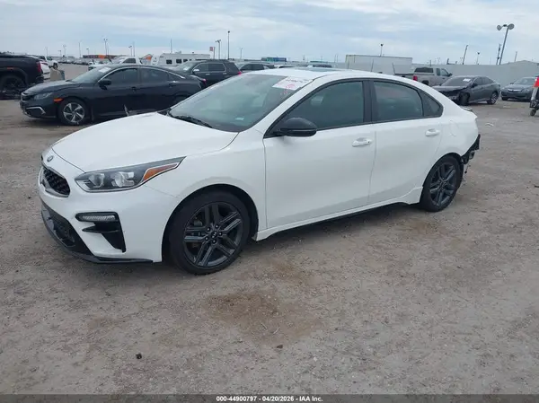 3KPF34AD3ME268323 2021 KIA FORTE - Image 2