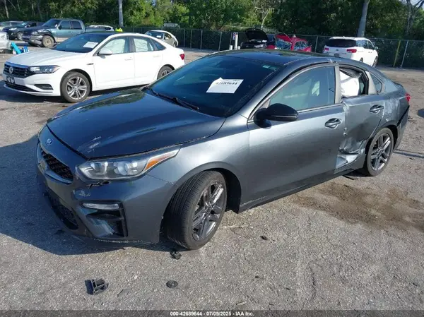 3KPF34AD3ME311154 2021 KIA FORTE - Image 2