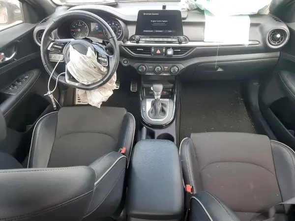 3KPF34AD3ME329234 2021 KIA FORTE - Image 8