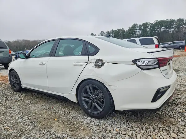 3KPF34AD3ME358555 2021 KIA FORTE - Image 2