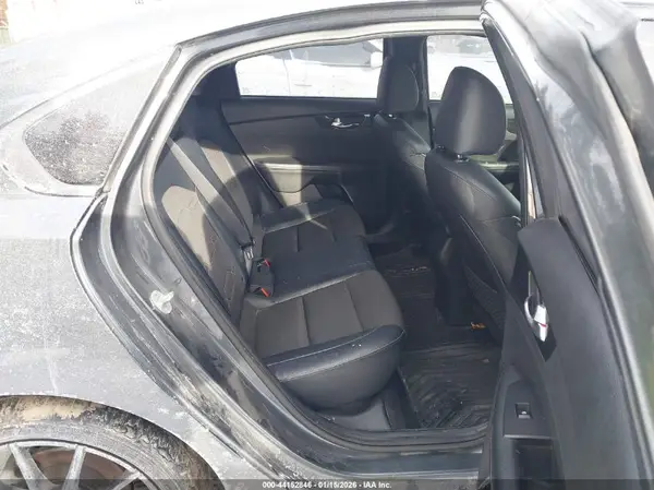 3KPF34AD3ME379082 2021 KIA FORTE - Image 8