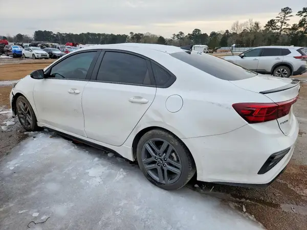 3KPF34AD3ME383777 2021 KIA FORTE - Image 2