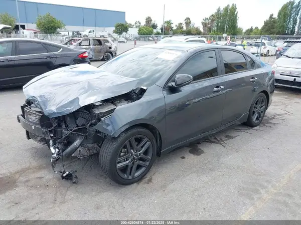 3KPF34AD3ME392821 2021 KIA FORTE - Image 2